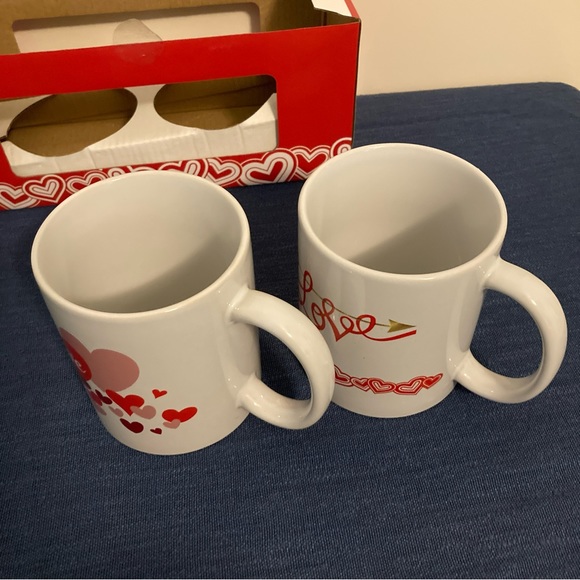 FLOMO Valentines Day Mug Set of Two White with Red Design - Picture 9 of 13